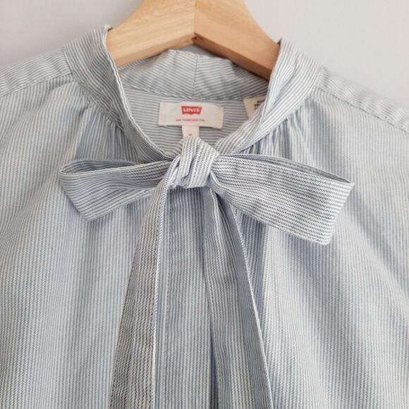 LEVI'S 100% Cotton Bow Neck Tie Button Down Top Pinstripe Sz M - Picture 8 of 16